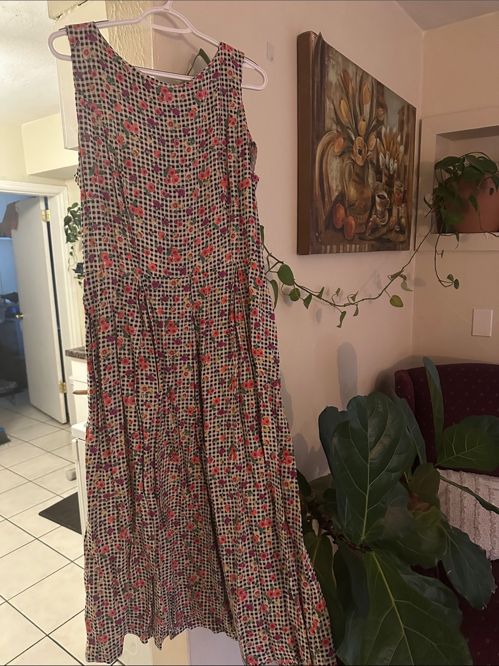 Vintage floral and checkered dress with buttons